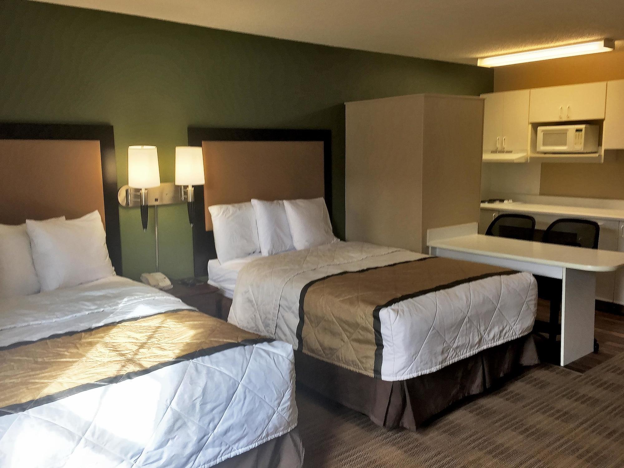 เอ็กซ์เทนด์ สเตย์ อเมริกา ดีทรอยต์ เมดิสัน ไฮต์ Hotel เมดิสัน ไฮท์ส ภายนอก รูปภาพ